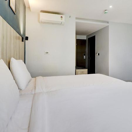 Super Sleek Townhouse Galexia Hotel And Resorts バンガロール エクステリア 写真