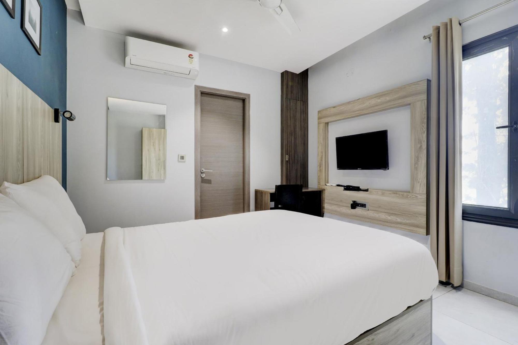 Super Sleek Townhouse Galexia Hotel And Resorts バンガロール エクステリア 写真