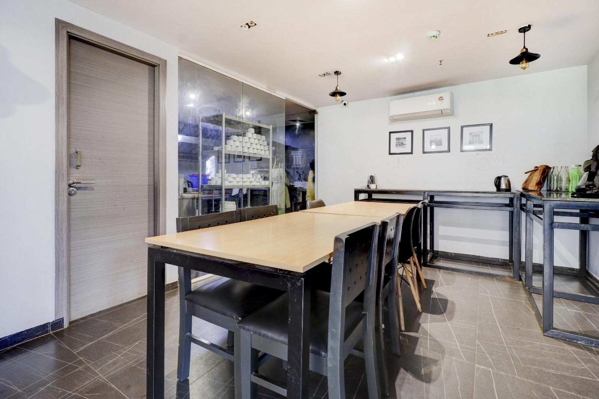 Super Sleek Townhouse Galexia Hotel And Resorts バンガロール エクステリア 写真